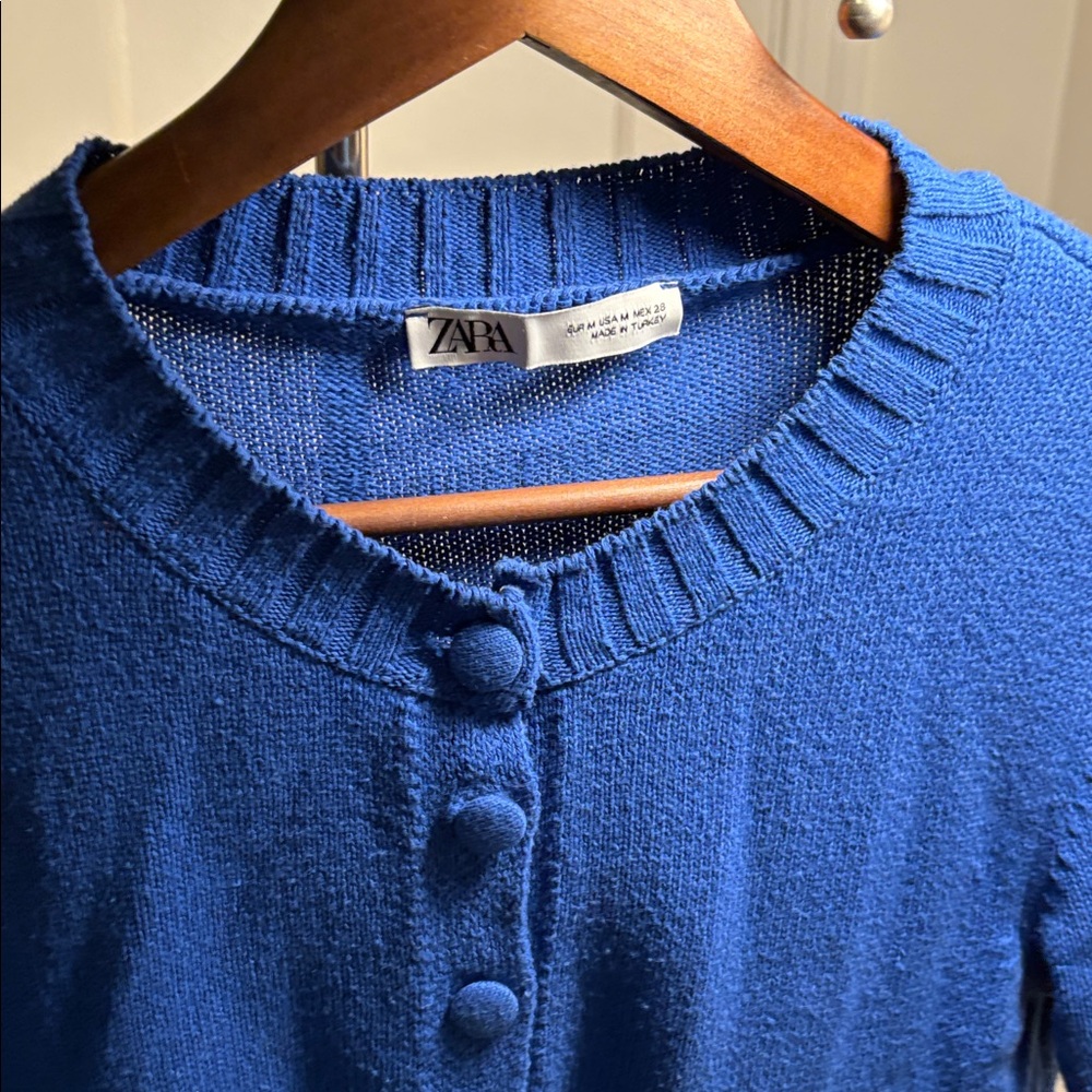 Zara Women's Button-Up Blue short sleeve Cardigan